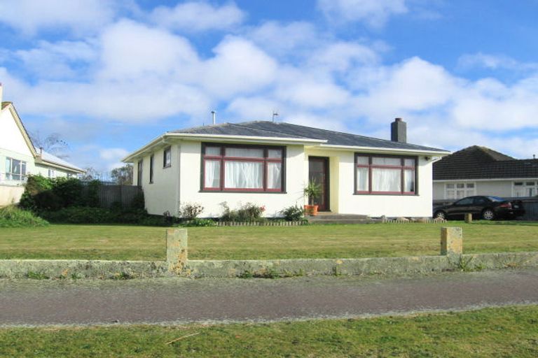 Photo of property in 72 Clyde Crescent, Roslyn, Palmerston North, 4414