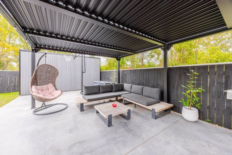 Photo of property in 19 Francis Drake Street, Waipukurau, 4200