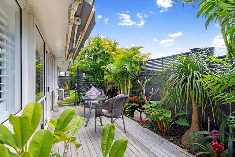 Photo of property in 4 Palm Court, Mount Maunganui, 3116