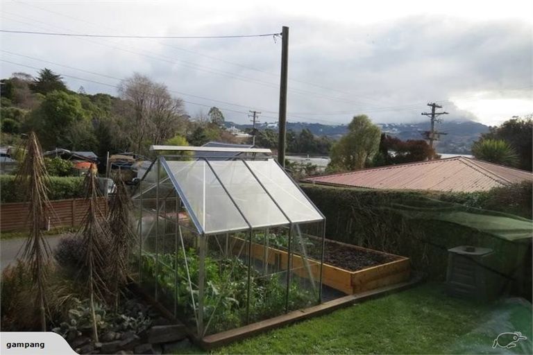 Photo of property in 3 Bacon Street, Broad Bay, Dunedin, 9014