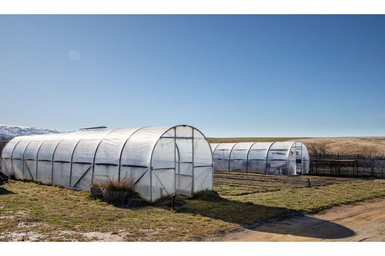 Photo of property in 12 Swamp Lane, Waikerikeri, Alexandra, 9393