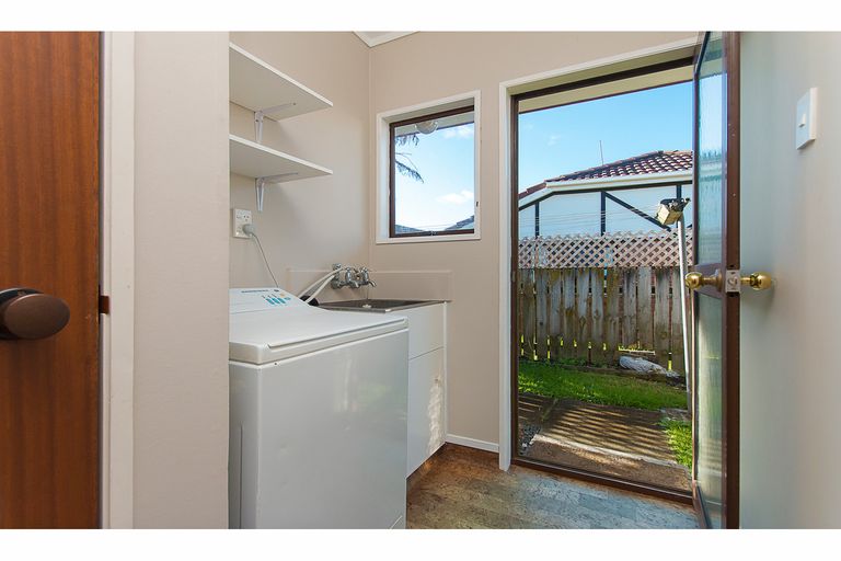 Photo of property in 19b Victoria Avenue, Waiuku, 2123