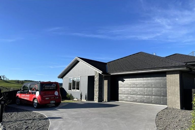 Photo of property in 72 Adler Drive, Ohauiti, Tauranga, 3112