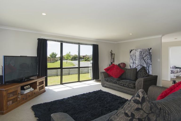 Photo of property in 34 Twin Oak Avenue, Papamoa Beach, Papamoa, 3118