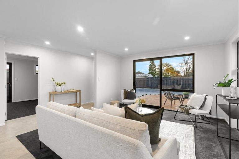 Photo of property in 71 Brightwater Terrace, Terrace End, Palmerston North, 4410