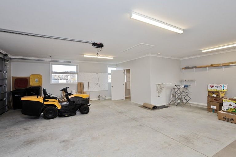 Photo of property in 45 Northside Drive, Waikiwi, Invercargill, 9810