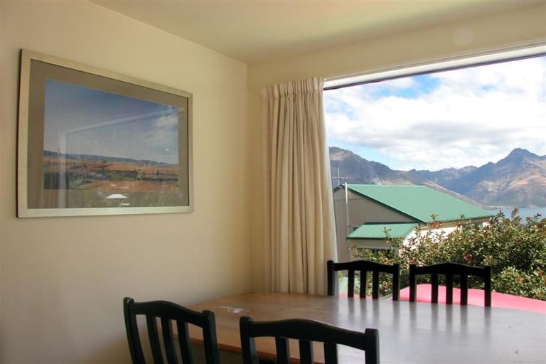 Photo of property in 18a Watts Road, Fernhill, Queenstown, 9300