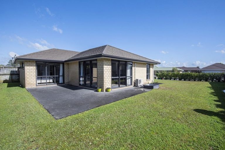 Photo of property in 35 North Crest Drive, Onerahi, Whangarei, 0110