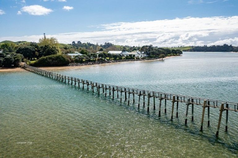 Photo of property in 2179 Whananaki North Road, Whananaki, Hikurangi, 0181