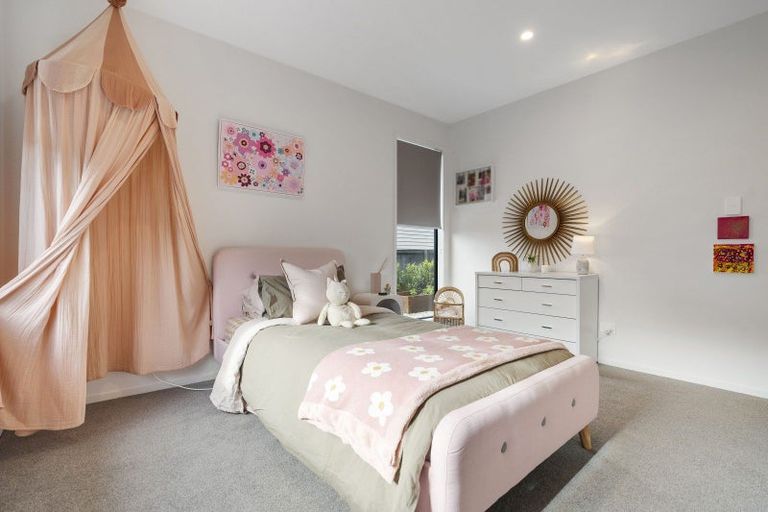 Photo of property in 5 Canoe Lane, Riverhead, 0820