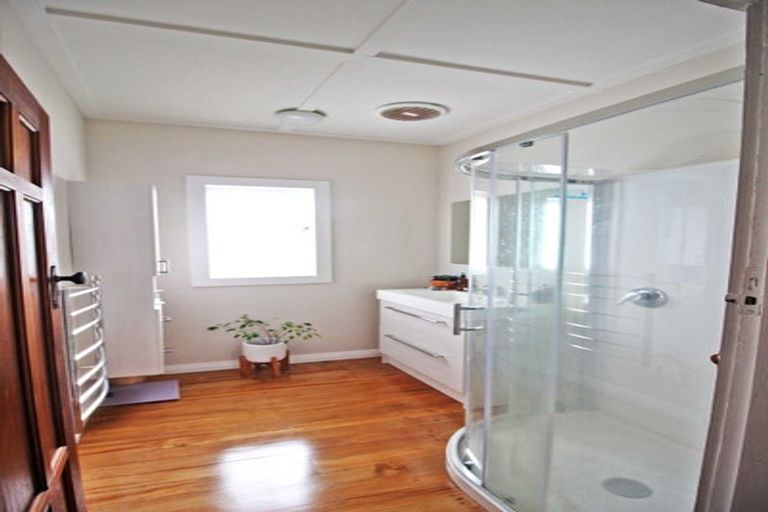 Photo of property in 2 Hall Lane, Frankton, Hamilton, 3204