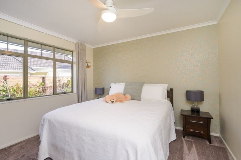 Photo of property in 15 Washington Parade, Milson, Palmerston North, 4414