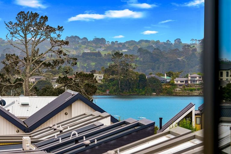 Photo of property in 254 Hobsonville Point Road, Hobsonville, Auckland, 0616