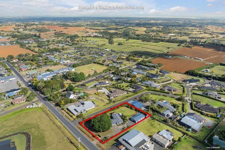 Photo of property in 63 Paparata Road, Bombay, 2675