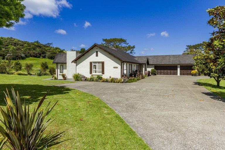 Photo of property in 52 Rautahi Terrace, Redvale, Albany, 0792