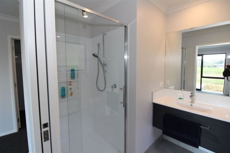 Photo of property in 15 Lomay Place, Te Puke, 3119