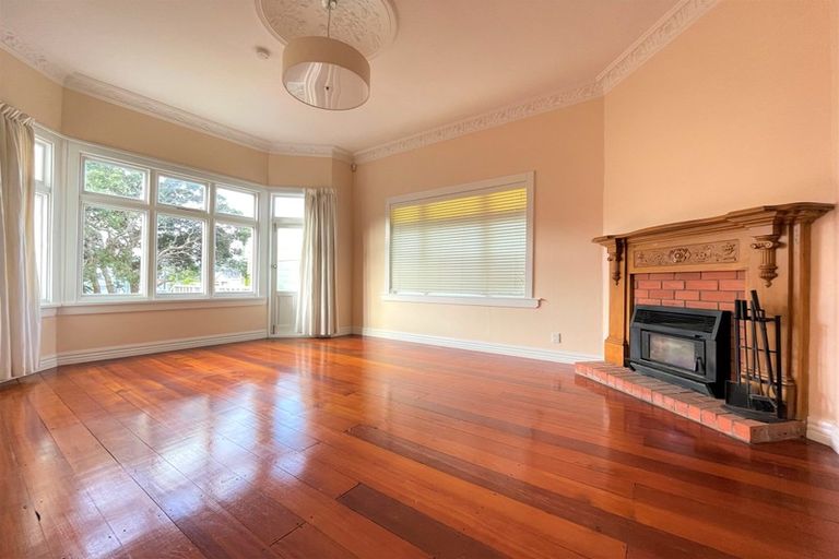 Photo of property in 1 Hamilton Road, Hataitai, Wellington, 6021