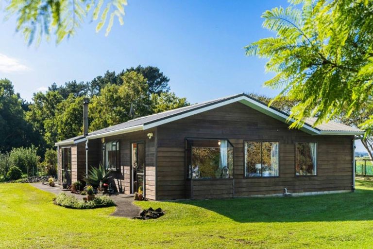 Photo of property in 5 Wi Tupaea Road, Waihau Bay, Opotiki, 3199