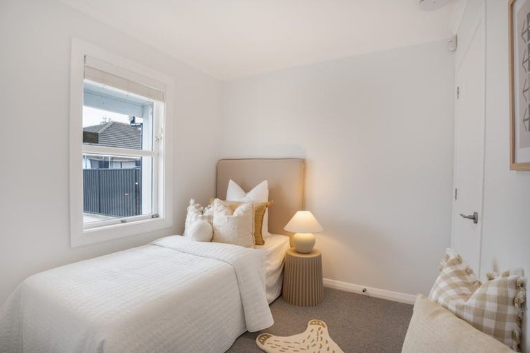 Photo of property in 27a Liverpool Street, Trentham, Upper Hutt, 5018