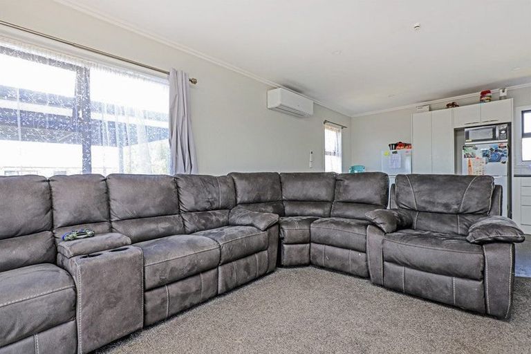 Photo of property in 5 Arklow Place, Flaxmere, Hastings, 4120