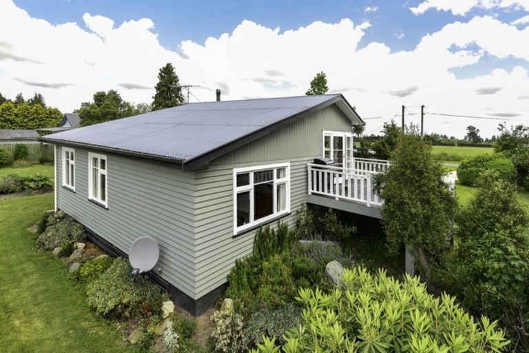 Photo of property in 3006 Coaltrack Road, Coalgate, 7673