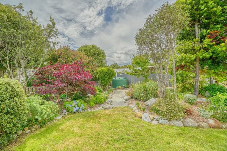 Photo of property in 14 Butlers Road, Ruatapu, Hokitika, 7883