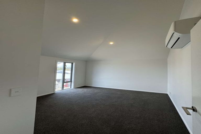 Photo of property in 5/246 Marine Parade, New Brighton, Christchurch, 8061