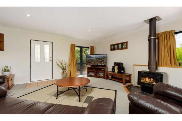 Photo of property in 47 Homestead Place, Welcome Bay, Tauranga, 3112