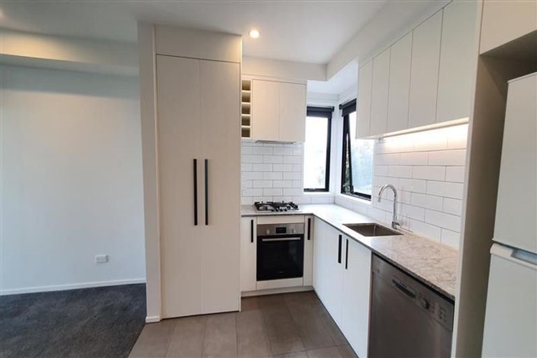 Photo of property in 1824 Great North Road, Avondale, Auckland, 1026