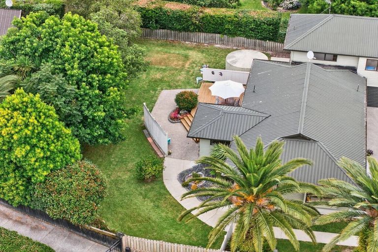 Photo of property in 6 Vintners Close, Huapai, Kumeu, 0810