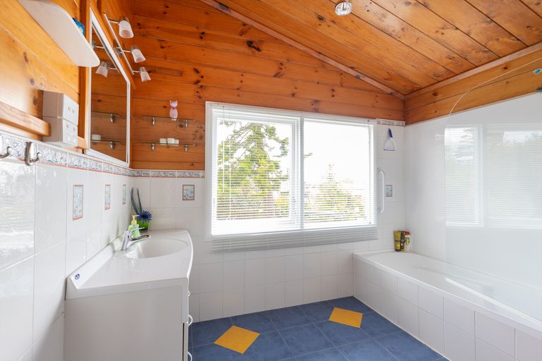 Photo of property in 21 Davies Road, Wellsford, 0900