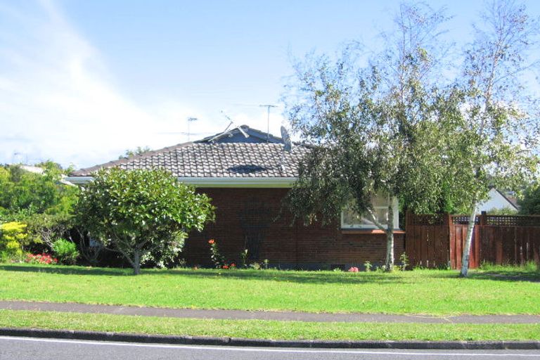 Photo of property in 1/6 Stanniland Street, Sunnyhills, Auckland, 2010