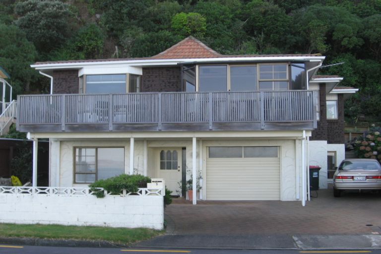 Photo of property in 5 Moana Road, Plimmerton, Porirua, 5026