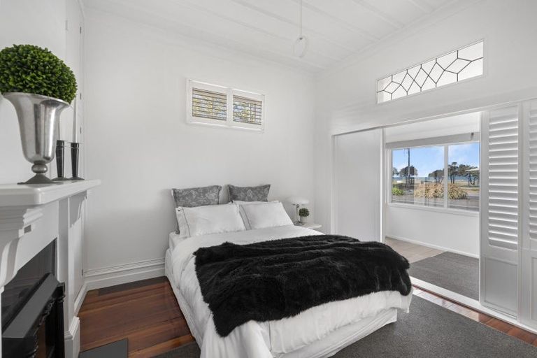 Photo of property in 407 Marine Parade, Napier South, Napier, 4110
