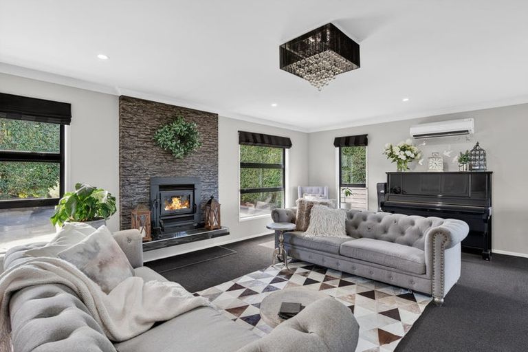 Photo of property in 3 Bickerstaffe Road, Maungaturoto, 0520