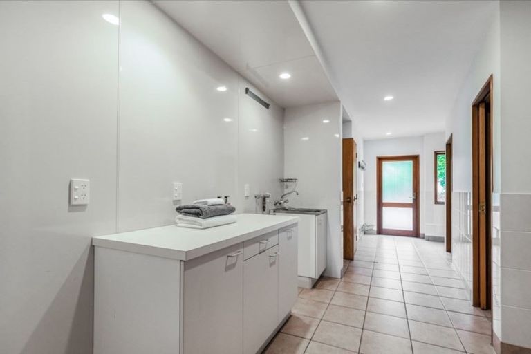 Photo of property in 17 Aotearoa Terrace, Murrays Bay, Auckland, 0630