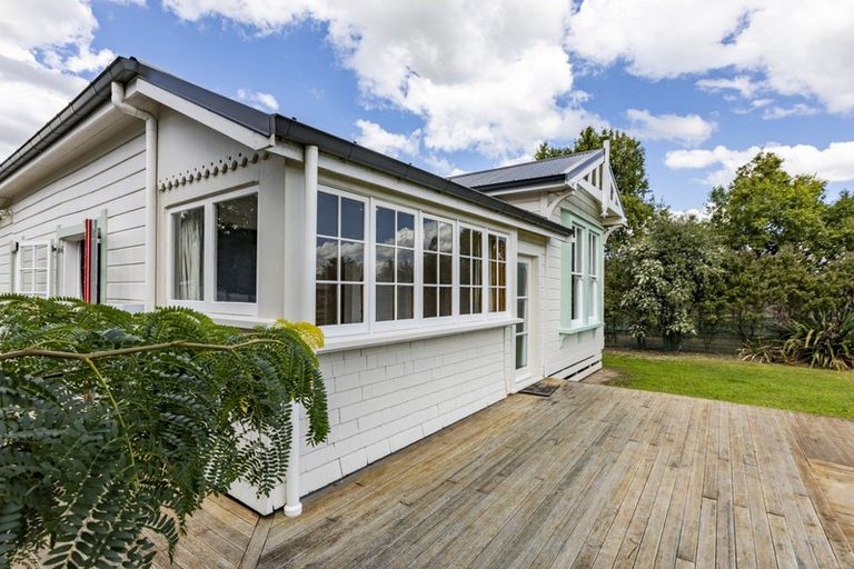 Photo of property in 4a Shanly Street, Waipawa, 4210