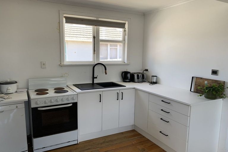 Photo of property in 55 Te Puea Avenue, Meremere, Mercer, 2474