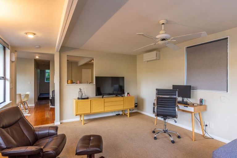 Photo of property in 46 Poplar Avenue, Raumati South, Paraparaumu, 5032