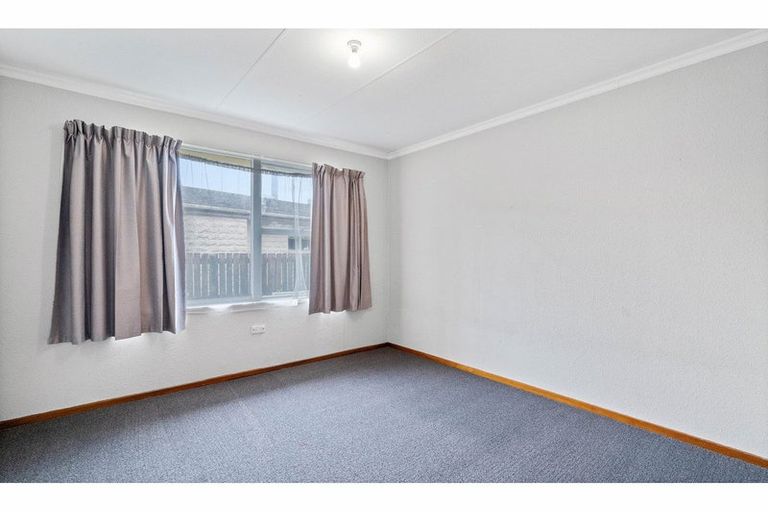 Photo of property in 71 Lauder Crescent, Heidelberg, Invercargill, 9812