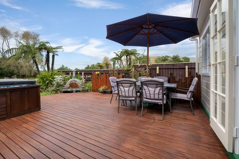 Photo of property in 1 Bosworth Street, Egmont Village, 4372