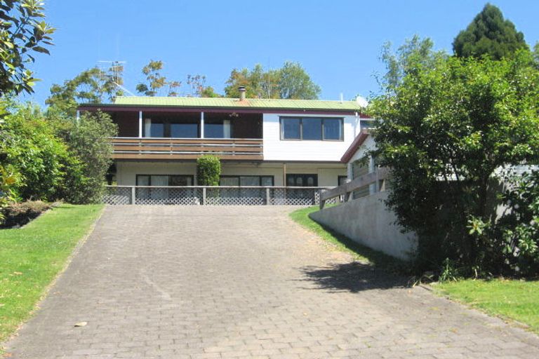 Photo of property in 10 Lindoch Avenue, Te Puna, Tauranga, 3174