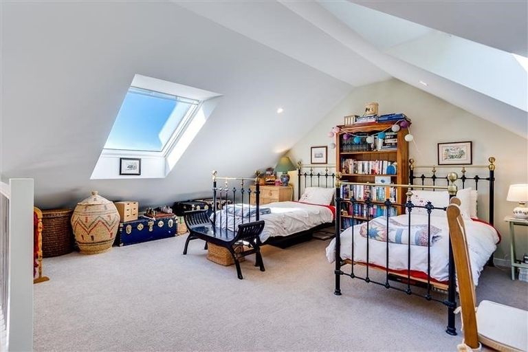 Photo of property in 18 Lucknow Terrace, Hospital Hill, Napier, 4110