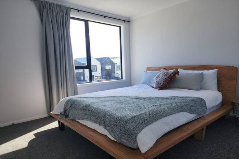 Photo of property in 23 Betty Boyes Street, Wallaceville, Upper Hutt, 5018