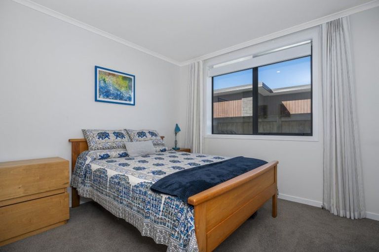 Photo of property in 22 Penetaka Heights, Pyes Pa, Tauranga, 3112