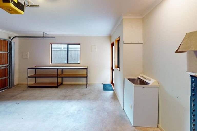 Photo of property in 5a Franklin Avenue, Hokowhitu, Palmerston North, 4410