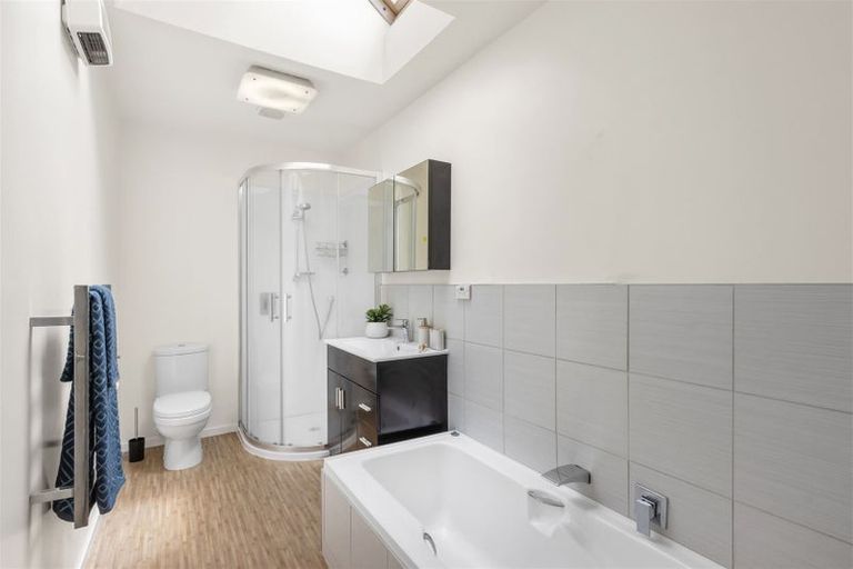 Photo of property in 1/178 Beach Road, North New Brighton, Christchurch, 8083