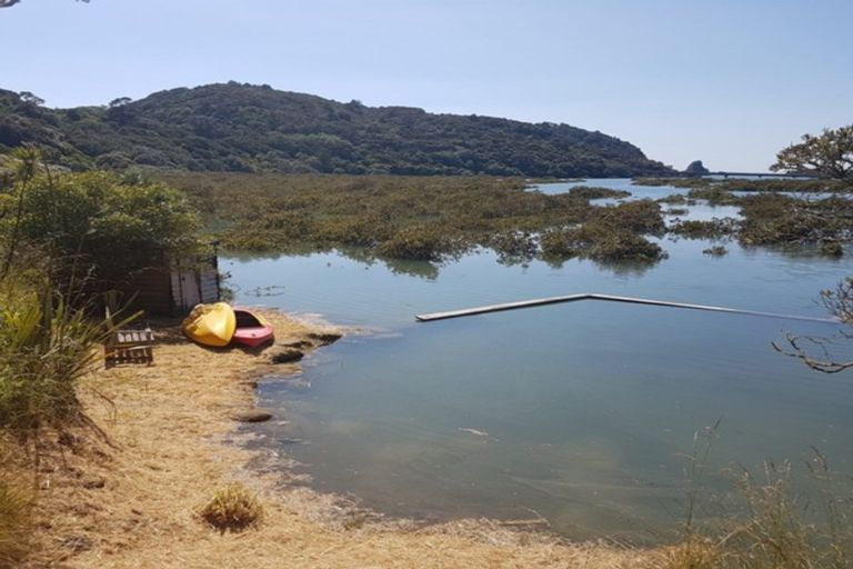 Photo of property in 1243a Hibiscus Coast Highway, Puhoi, Warkworth, 0994