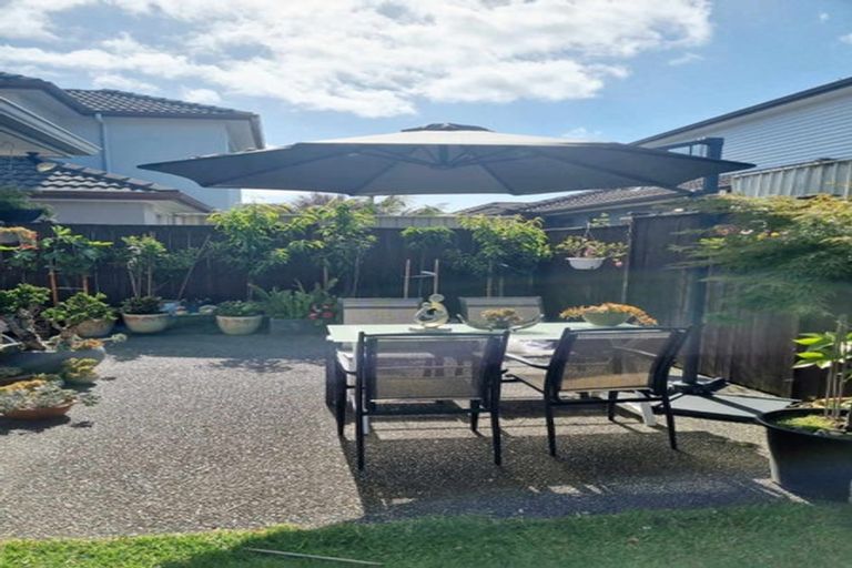 Photo of property in 21 Cambrian Street, Churton Park, Wellington, 6037