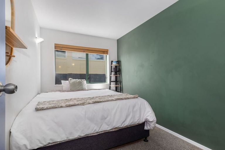 Photo of property in 1e/25 Maclean Street, Paraparaumu Beach, Paraparaumu, 5032